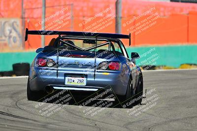 media/Oct-18-2025-Extreme Speed (Sat) [[d6d7e1fef1]]/Group 1 Red/Session 2 (Turn 3)/